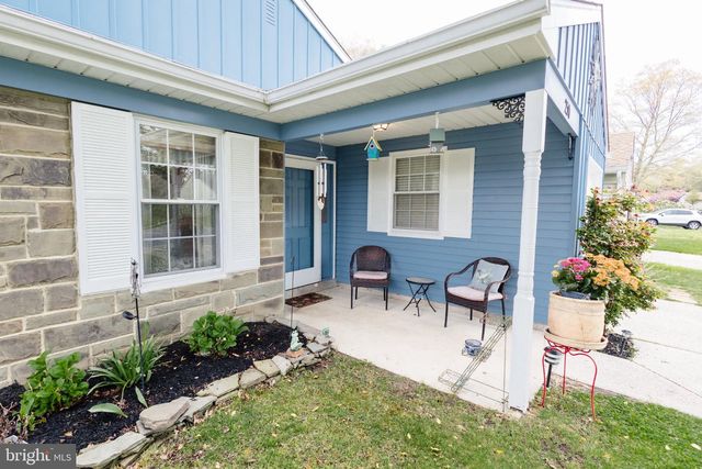 250 LEXINGTON DR, Little Egg Harbor Twp, NJ 08087