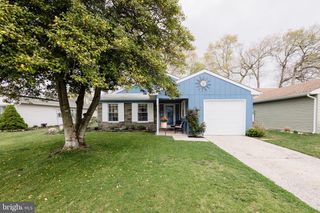 250 LEXINGTON DR, Little Egg Harbor Twp, NJ 08087