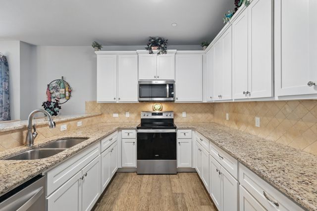 222 Emma Drive, Lewisville, TX 75057