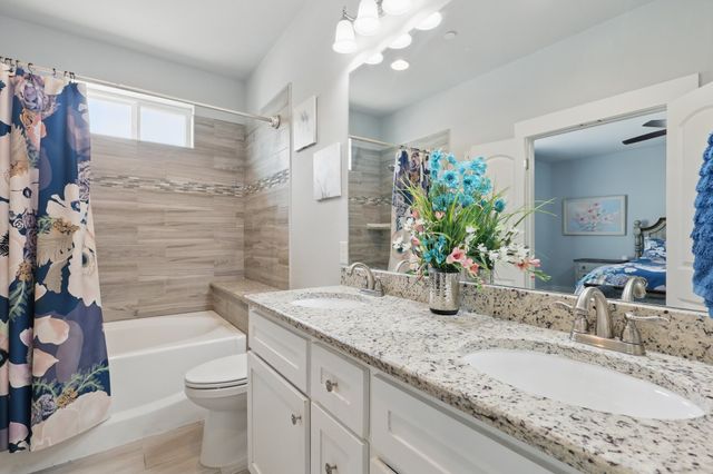 222 Emma Drive, Lewisville, TX 75057