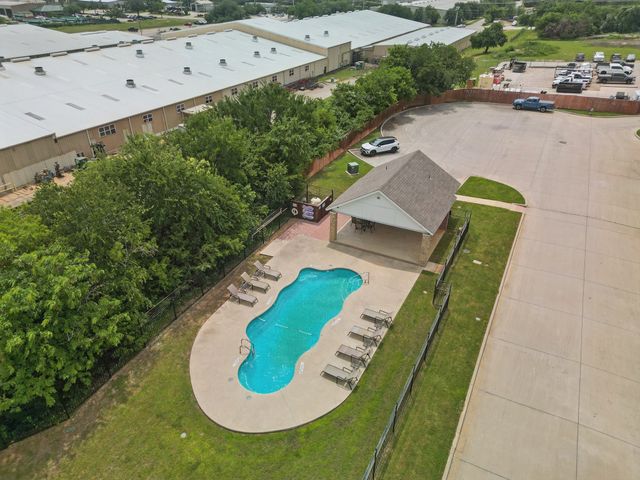222 Emma Drive, Lewisville, TX 75057