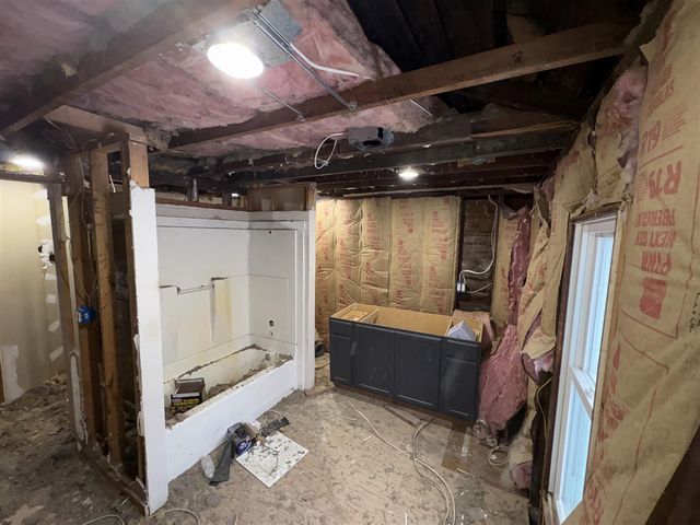 1328 W Sugar Grove Road, Scottville, MI 49454