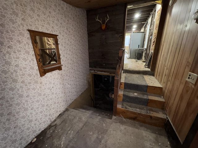 1328 W Sugar Grove Road, Scottville, MI 49454