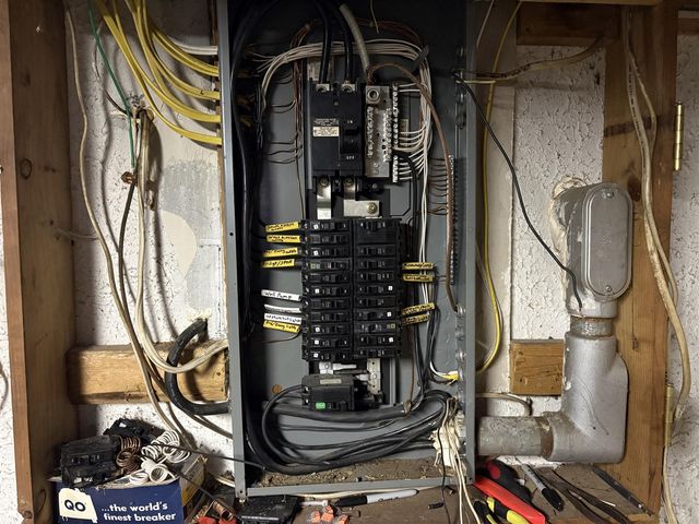 1328 W Sugar Grove Road, Scottville, MI 49454