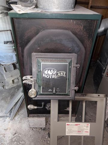 1328 W Sugar Grove Road, Scottville, MI 49454