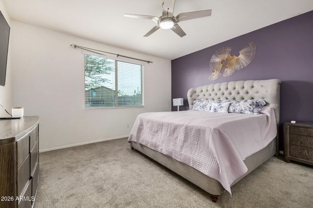 17223 W CAVEDALE Drive, Surprise, AZ 85387