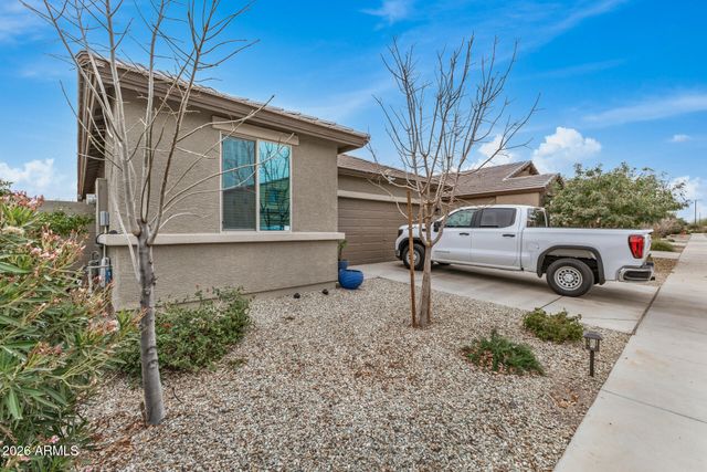17223 W CAVEDALE Drive, Surprise, AZ 85387