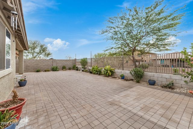 17223 W CAVEDALE Drive, Surprise, AZ 85387