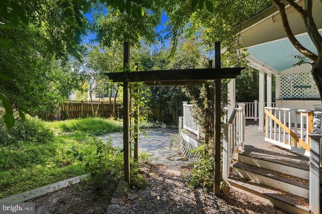 5316 EDMUNDS PL NW, Washington, DC 20016