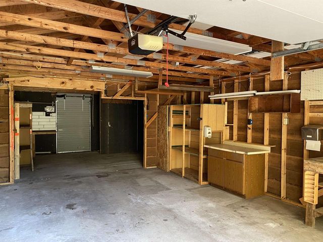 N9444 SAND LANE, Crivitz, WI 54114