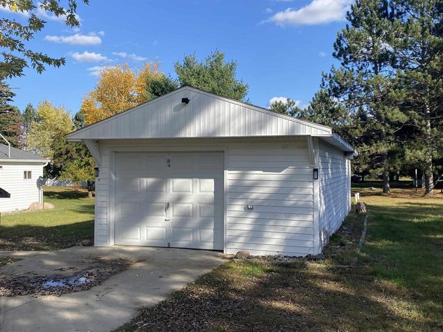 N9444 SAND LANE, Crivitz, WI 54114