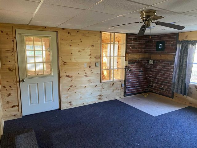 N9444 SAND LANE, Crivitz, WI 54114