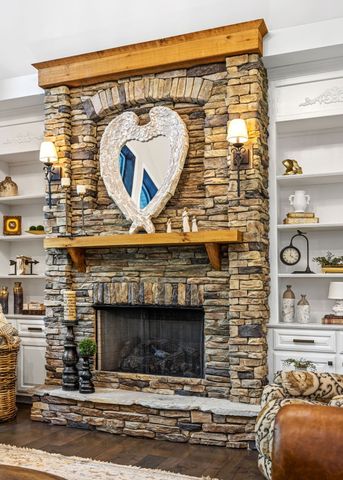 74 Pine Lake Rd, Summertown, TN 38483