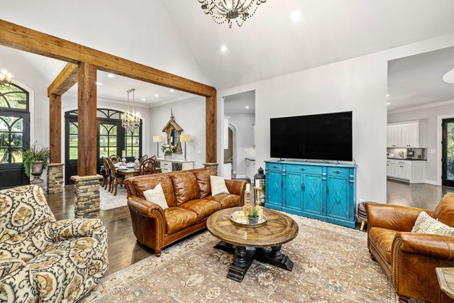 74 Pine Lake Rd, Summertown, TN 38483