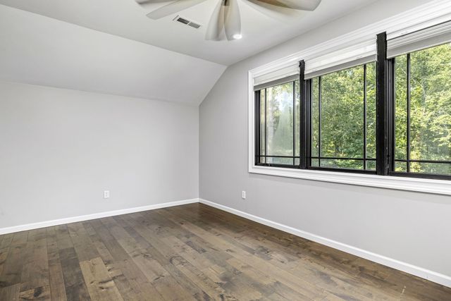 74 Pine Lake Rd, Summertown, TN 38483