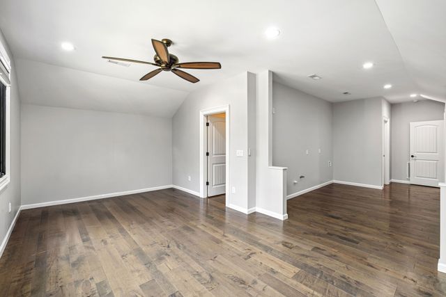 74 Pine Lake Rd, Summertown, TN 38483