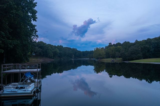 74 Pine Lake Rd, Summertown, TN 38483