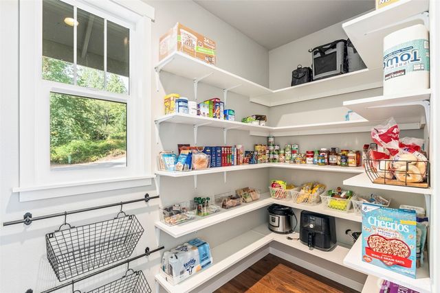 2425 106th Lane SE, Olympia, WA 98501