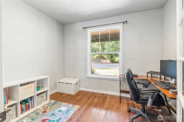 2425 106th Lane SE, Olympia, WA 98501