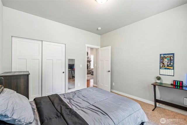 2425 106th Lane SE, Olympia, WA 98501