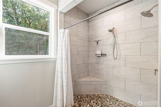 2425 106th Lane SE, Olympia, WA 98501