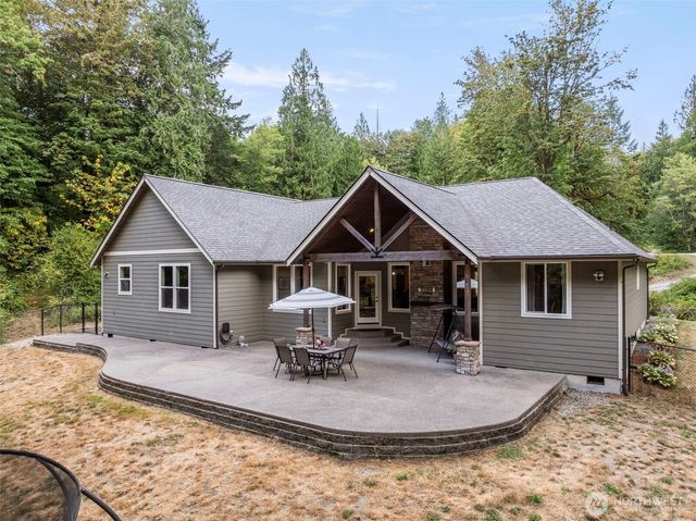 2425 106th Lane SE, Olympia, WA 98501
