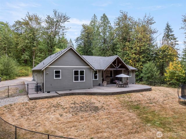 2425 106th Lane SE, Olympia, WA 98501