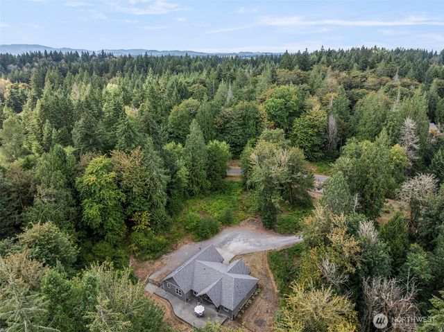 2425 106th Lane SE, Olympia, WA 98501