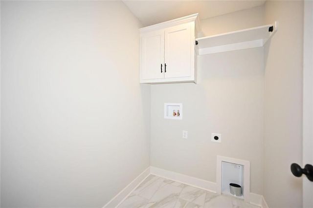 109 Johnson Circle, Dearborn, MO 64439