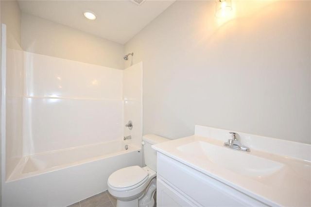 109 Johnson Circle, Dearborn, MO 64439