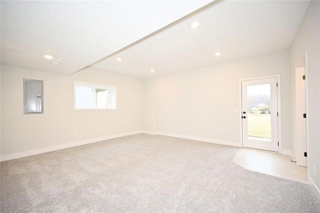 109 Johnson Circle, Dearborn, MO 64439