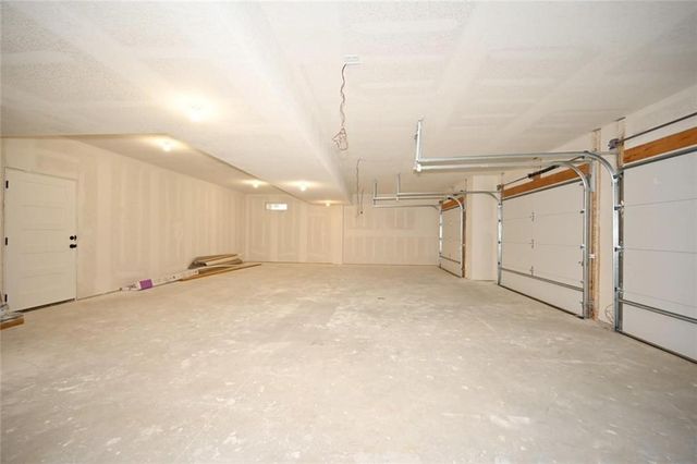 109 Johnson Circle, Dearborn, MO 64439