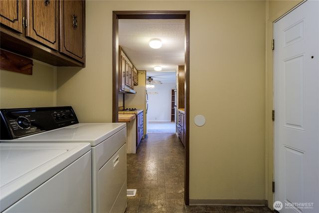 826 SE Scenic View Drive, College Place, WA 99324