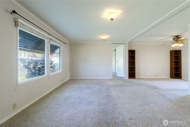 826 SE Scenic View Drive, College Place, WA 99324