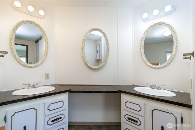 826 SE Scenic View Drive, College Place, WA 99324