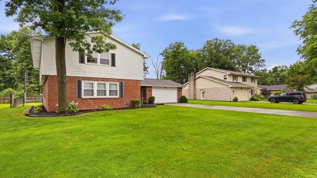 2609 W Riggin Road, Muncie, IN 47304
