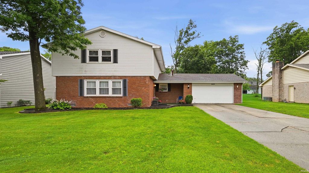 2609 W Riggin Road, Muncie, IN 47304