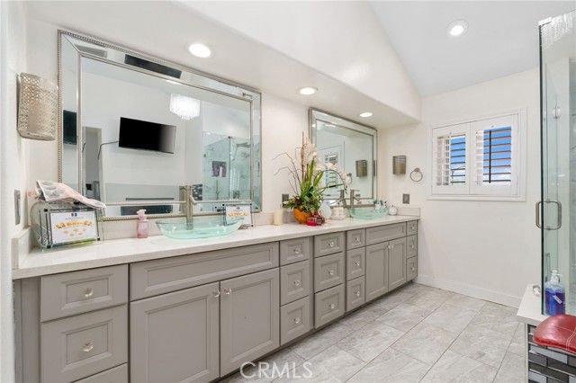 2048 Birkdale, Upland, CA 91784