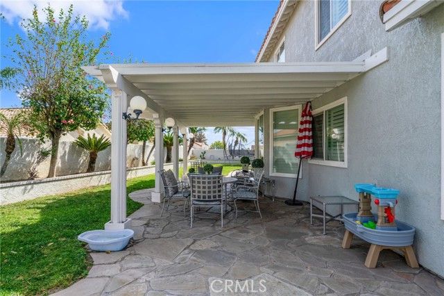 2048 Birkdale, Upland, CA 91784