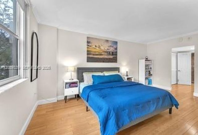 11111 Biscayne Blvd 2F, Miami, FL 33181