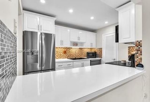 11111 Biscayne Blvd 2F, Miami, FL 33181
