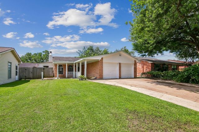 1809 Flamingo Drive, League City, TX 77573