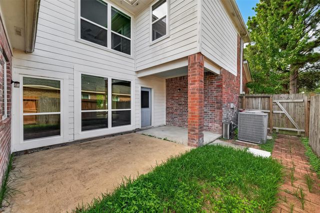 14402 Lawton Ridge Drive, Cypress, TX 77429