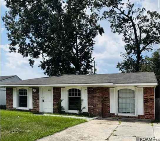 2614 Citadel Dr, Baton Rouge, LA 70816