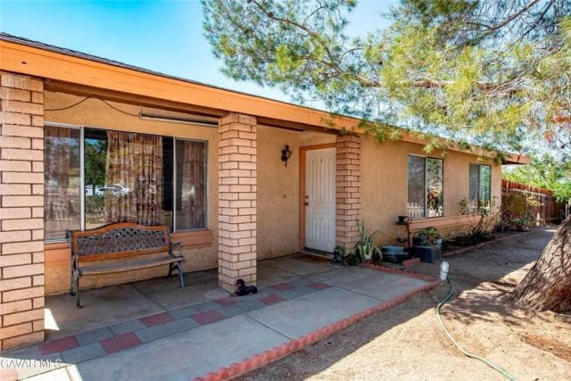 16173 Newmont Avenue, Lancaster, CA 93535