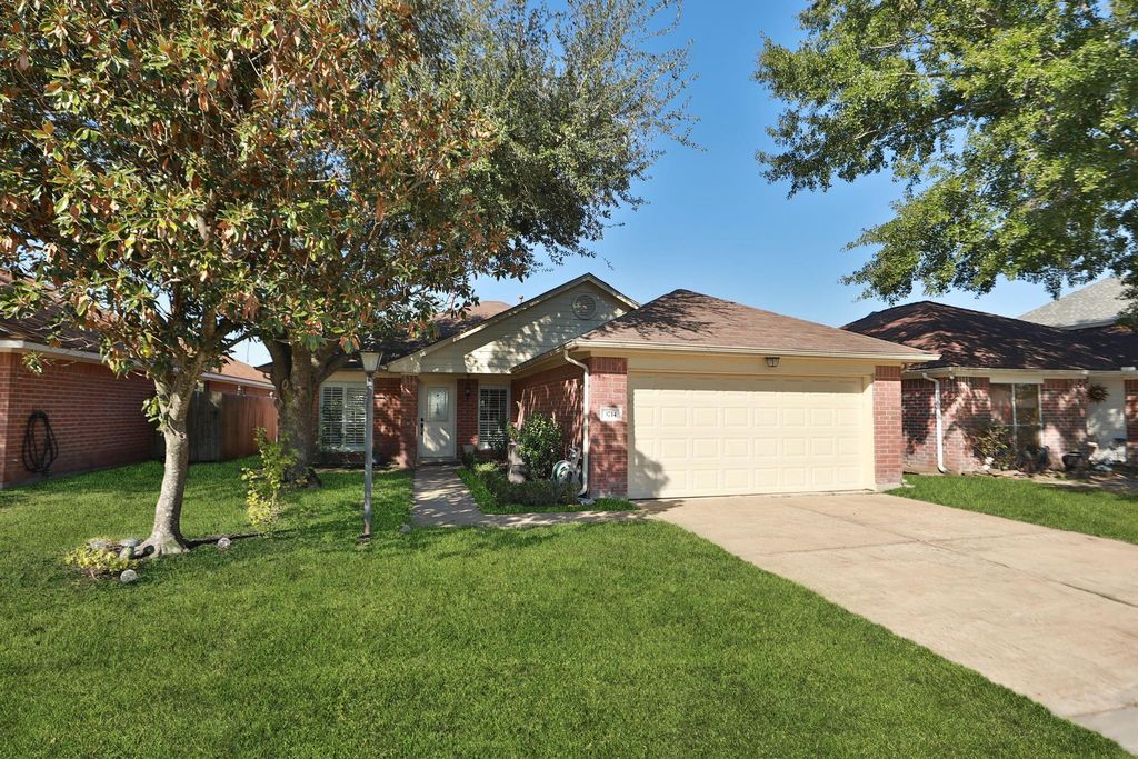 3714 Colleen Woods Circle, Houston, TX 77080