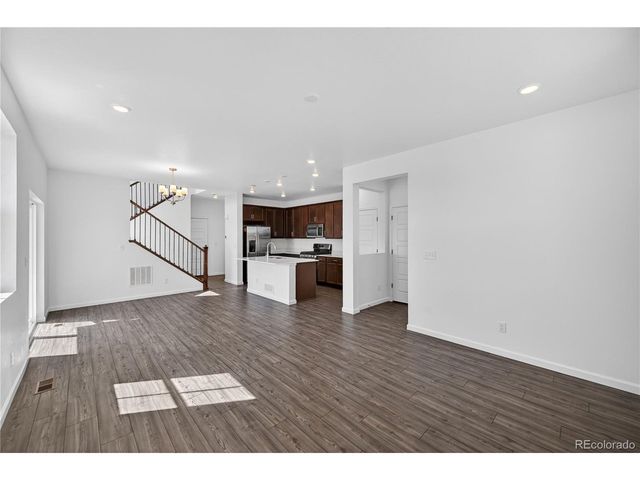 3287 N Duquesne Way, Aurora, CO 80019