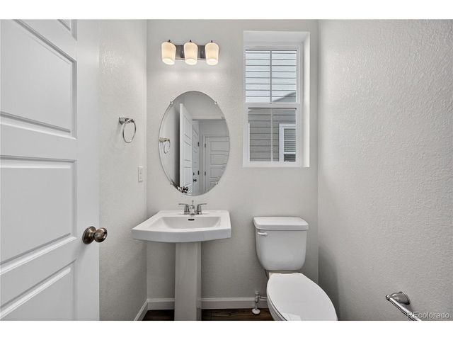 3287 N Duquesne Way, Aurora, CO 80019