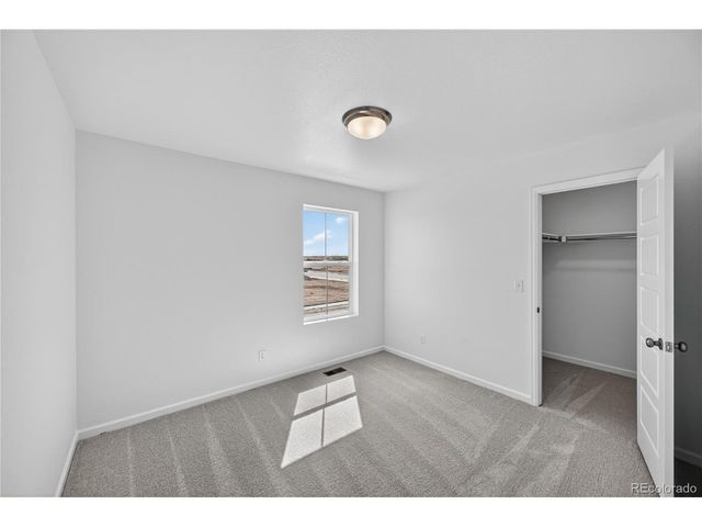 3287 N Duquesne Way, Aurora, CO 80019