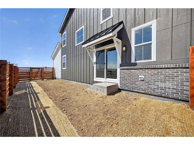 3287 N Duquesne Way, Aurora, CO 80019